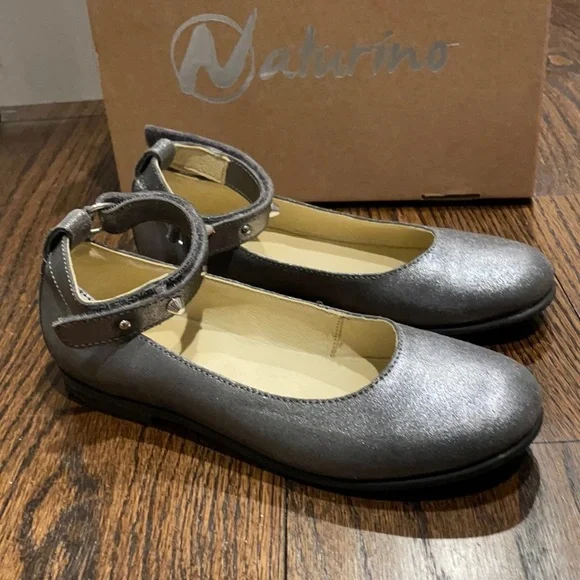 Naturino Norcia girls silver ballet flat shoe 35