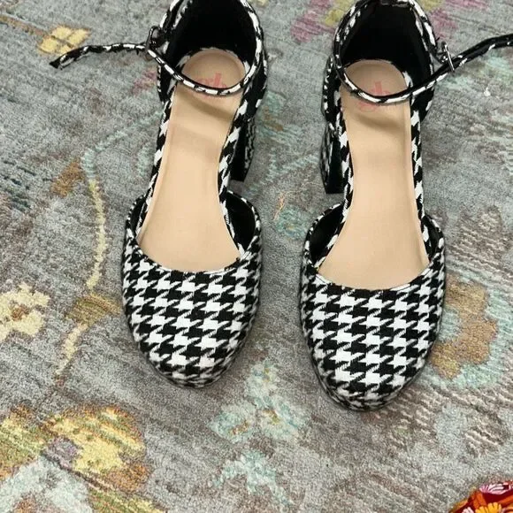 Gianni bini girl’s houndstooth heels sz 2