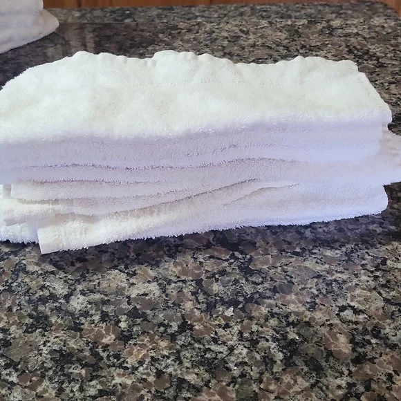 Lot Of 10 Washcloths 100% cotton thick white unbranded like new condition