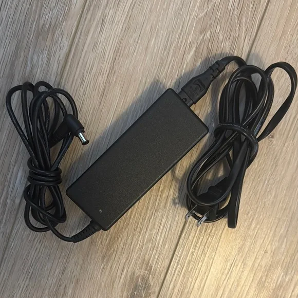Black Sony AC Power Adapter V85 with Cables