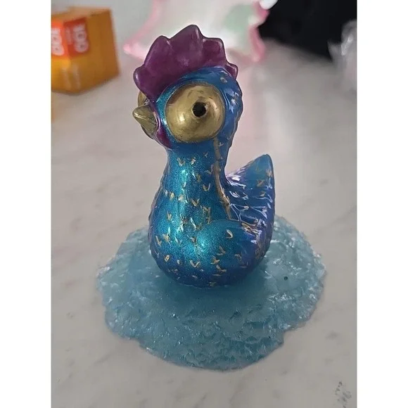Handmade Resin Chicken On Nest Blue Decoration Gift Paperweight 725