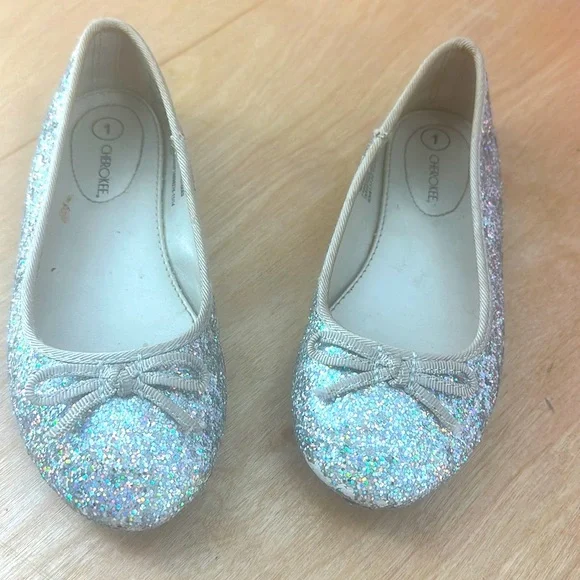 Cherokee girls silver glitter flats size‎ 1 preloved