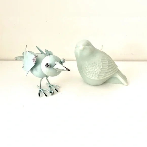 Blue Bird Set Metal and Wax Candle