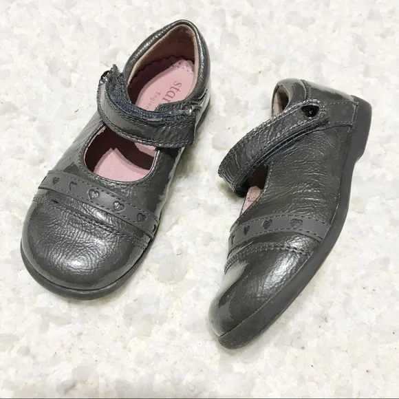 START-RITE: Tiffany Formal Gray Heart Mary Janes