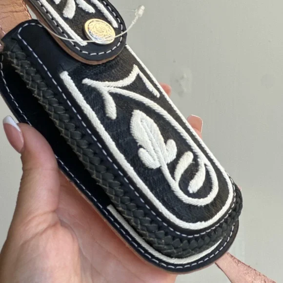 Black and White Tribal Phone Case Accessory