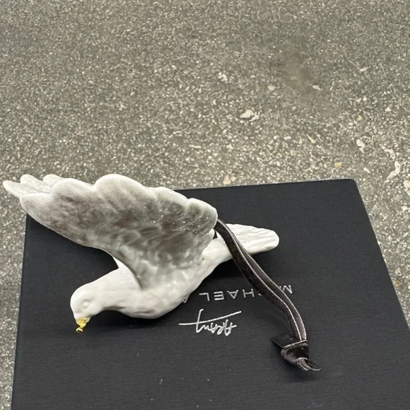 Elegant White and Gray Bird Ornament