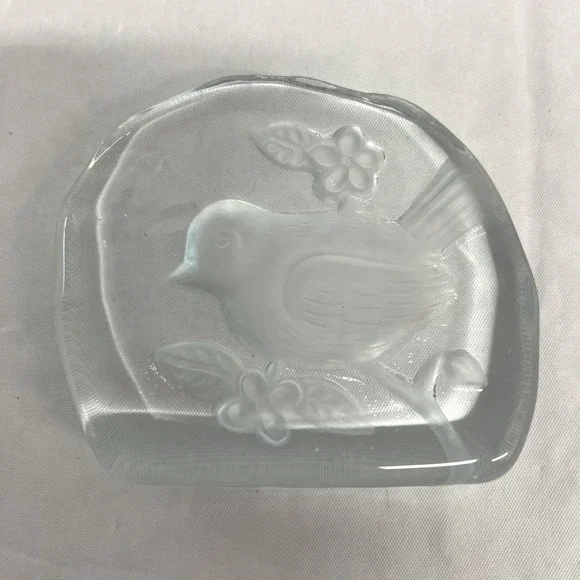 Peaceful Lucite Bird Nature Plaque Paperweight 4
