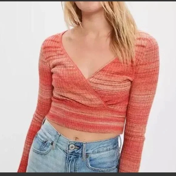 Small American Eagle Women's Red Space Dyed Faux Wrap Cropped Sweater