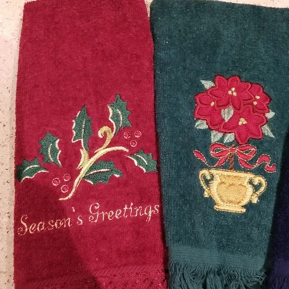 Set of 4 finger tip towels