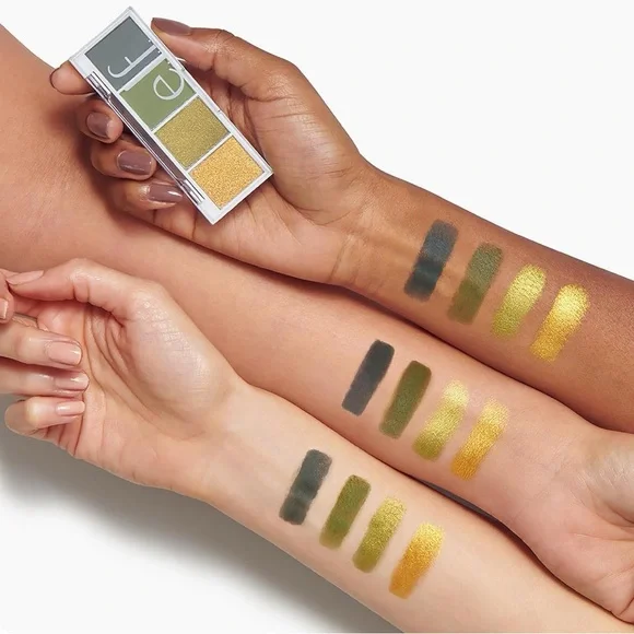 🩷5 For $25🩷 ELF Bite Size Eyeshadow Palette in Hot Jalapeño