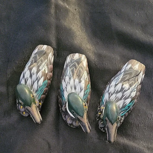 Decorative Bird Figurines - Green and Gray