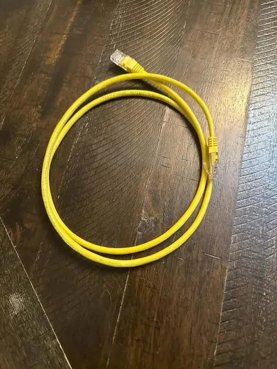 3ft Yellow Cat5e UTP Ethernet Patch Cable RJ45 Snagless