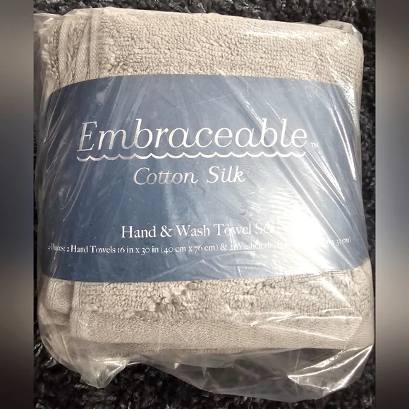 Embraceable 4-Piece Cotton Silk Hand/Wash Towel Set. Steeple Gray