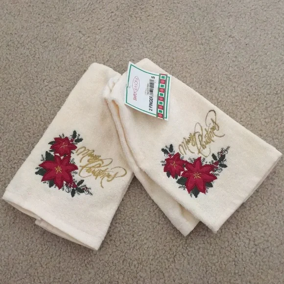 Holiday Christmas Poinsettia Finger towels.