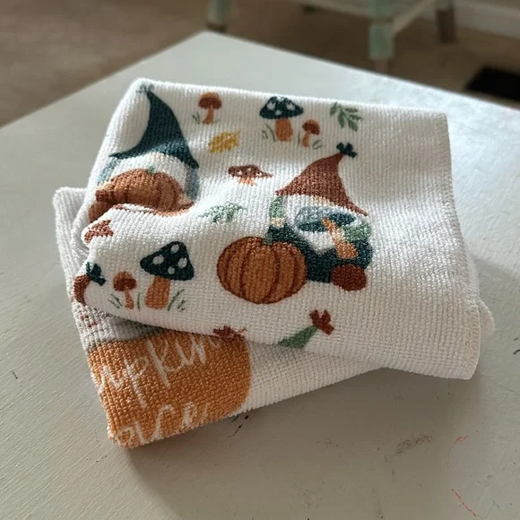 Set of Two Fall Hand Towels