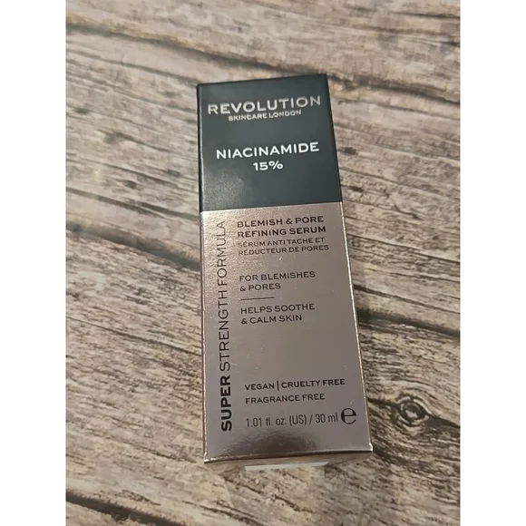 Revolution Niacinamide 15% Blemish & Pore Refining Serum New In Box (3)