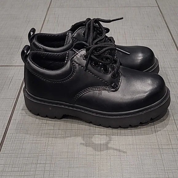 Skechers Boy's Dress Shoes 1