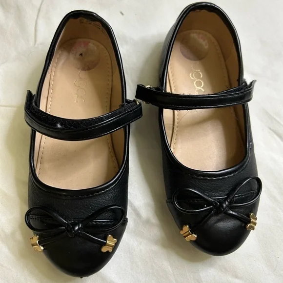 Black Kids Shoes with Bow Accent size 10