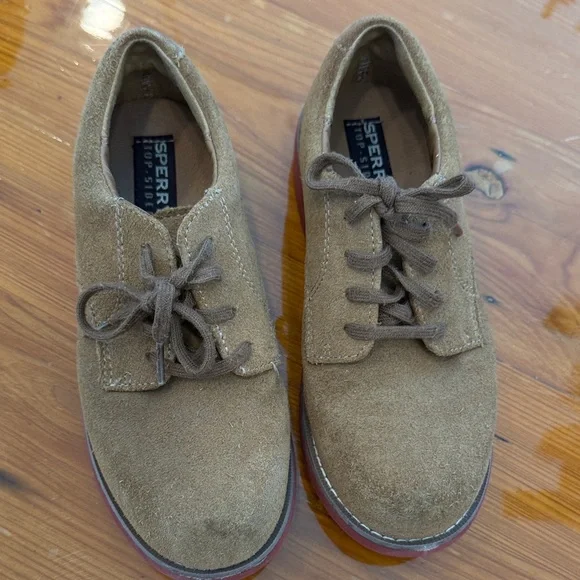 Sperry “Tevin” Kids Suede Lace-Up Dress/Casual Shoe – Boys US 1M (UK 13.5 / EU 3