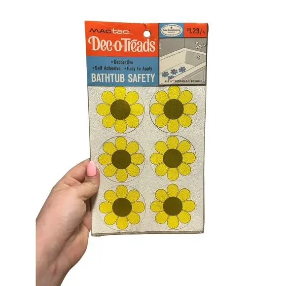1970 NEW Collectible MacTac DecoTreads Self Adhesive Daisy Treads Bathtub Safety