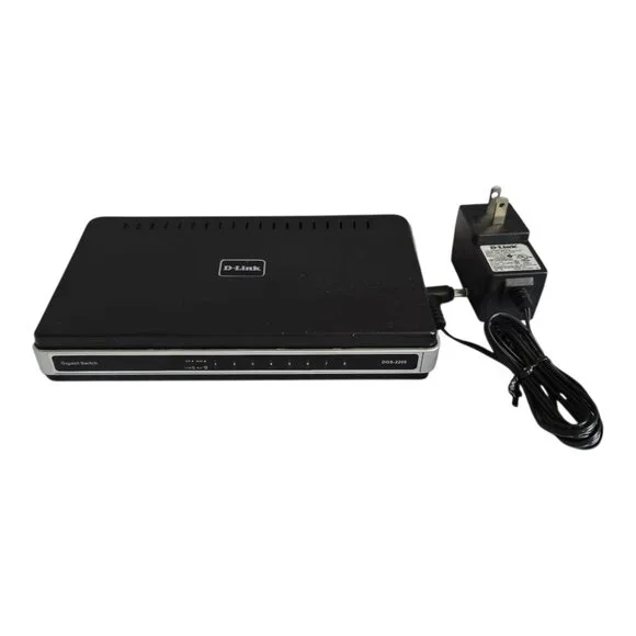 D-LINK DGS-2208 Gigabit Desktop Switch 8-Port w/ Power Supply TESTED & WORKING!