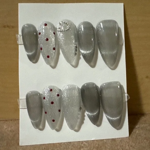 Grey Cat Eye Press On Nails Silver Glitter Red Rhinestone Crystal Heart Almond