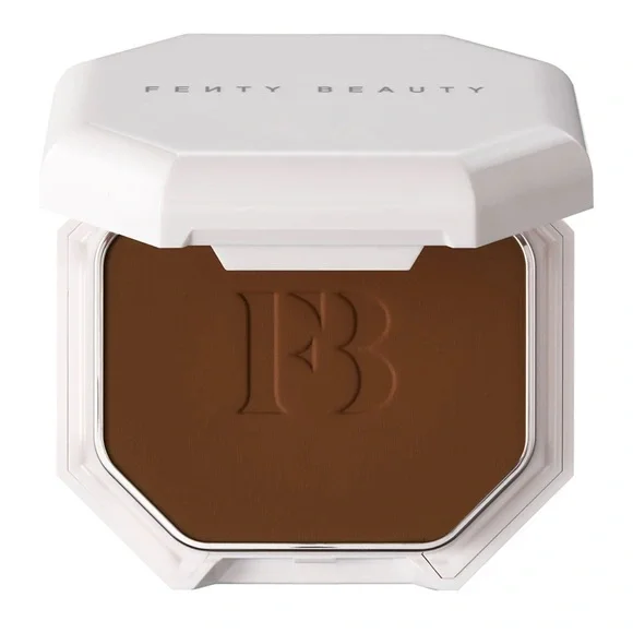 Fenty 490 Pro Filt’r Soft Matte Longwear Powder Foundation