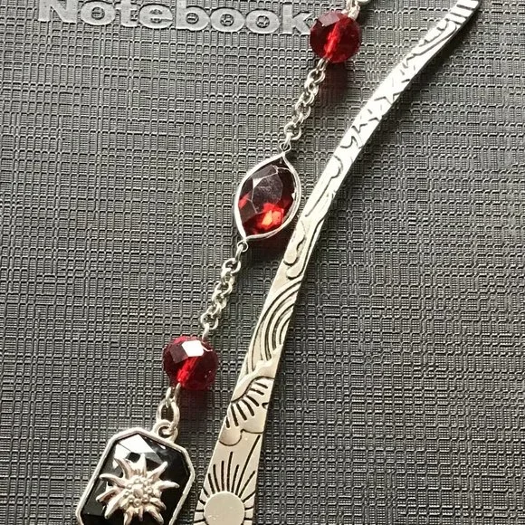 Tibetan Metal Bookmark - Sun and Stars Engraved Red Garnet Sunburst Charm‎