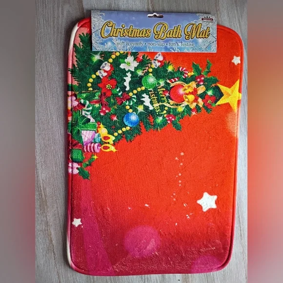 Christmas Traditions Bath Mat, Non Slip, Comfy, NWT