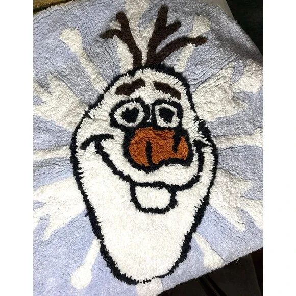 Disney Frozen OLAF Round Throw Rug by Jumping Beans 24 inch 100% Cotton