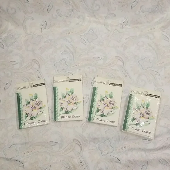 New 4 Packs of 8 Invitation Cards 32 Total