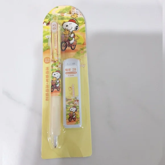 Snoopy Yellow Mechanical Pencil And Lead Refills, NEW, 0.5 MM