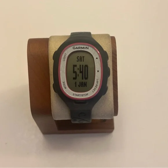 Garmin‎ FR70 W (brand new batteries)