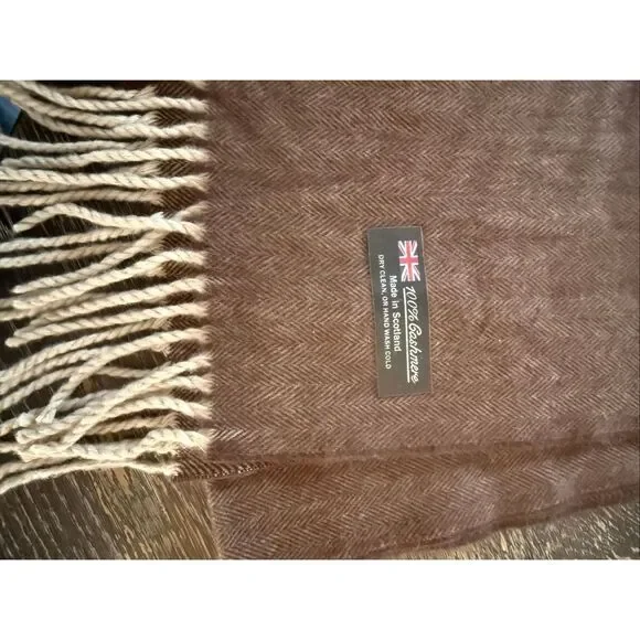 Brown Herringbone Scottish Cashmere Scarf NWOT