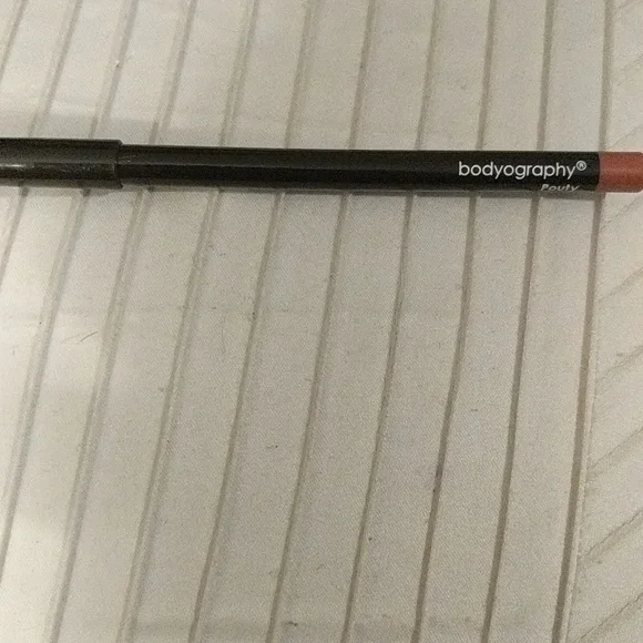 Lip Pencil