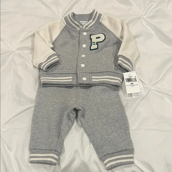 NWT Ralph Lauren Gray Baby Outfit SIZE 6 months