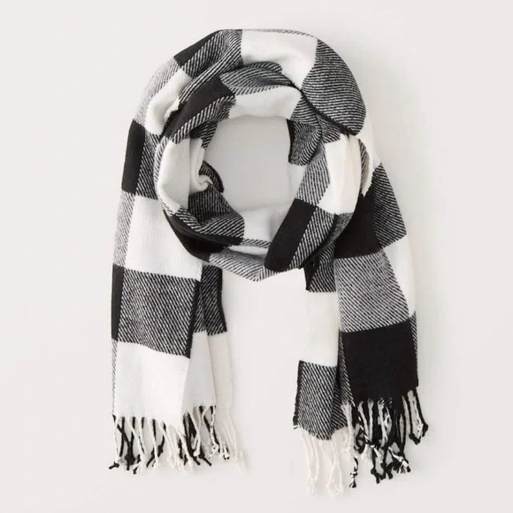 Abercrombie and Fitch Blanket Scarf NWT