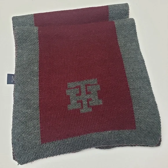 Tommy Hilfiger scarve For Men