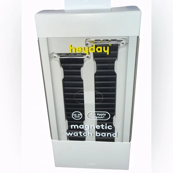 Heyday Black Magnetic Apple Watch Band 42-49 mm Adjustable Strap New In Box