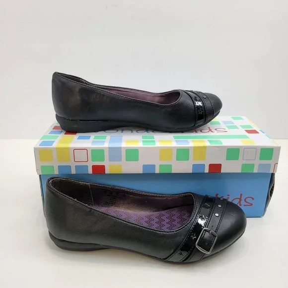 Wonder Kids Kathy Girl's Flats Slip Resistant Black US Size 1 NIB