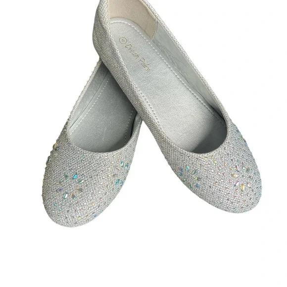 Dream Pairs Silver Dress Shoes with Rhinestone Embellishments kids