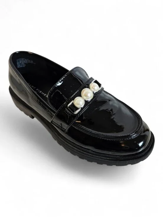 Marc Fisher Girls Loafers Kids Size 3 Black Patent Pearl Band Lug Sole