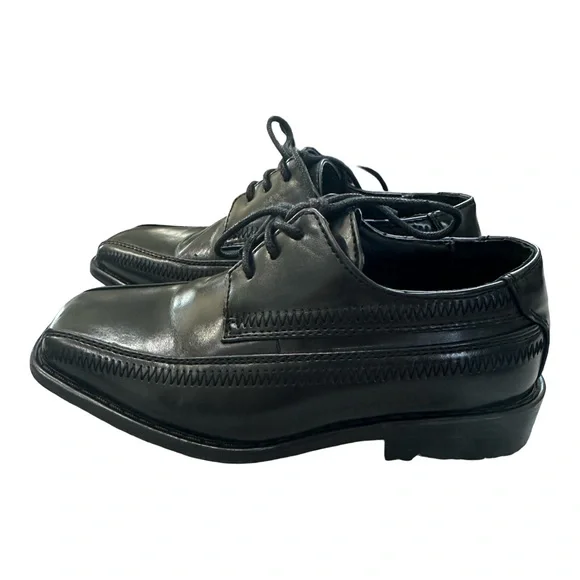 Stacy Adams Boys Dress Shoes Black lace up size 11 Lil Bowman Bike Toe Oxford
