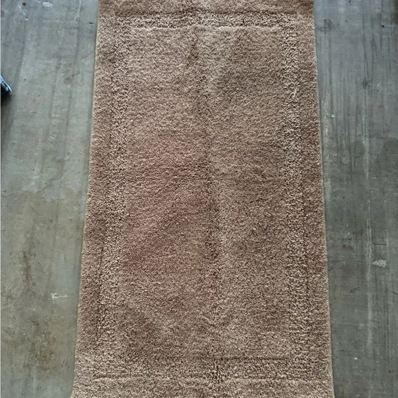 Plush Tan Bath Rug