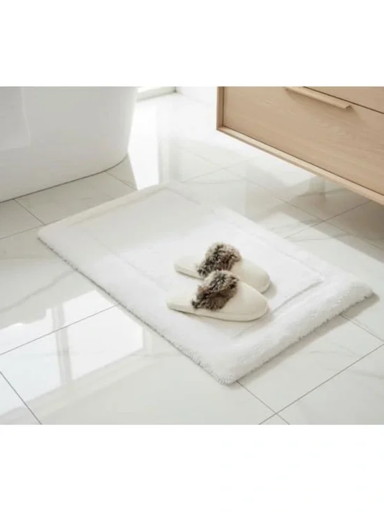 White Plush Memory Foam Bath Mat with Removable Cover