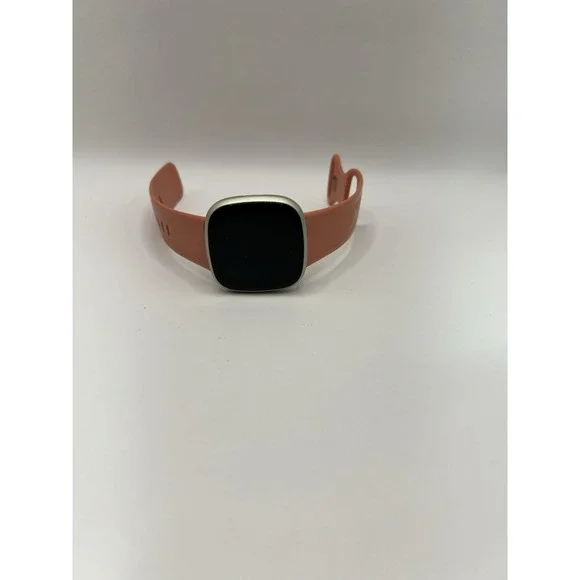 Fitbit Versa Smartwatch Parts Only Does Not‎ Turn On
