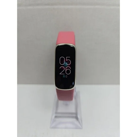 Fitbit Luxe Fitness Tracker FB422 Heart Rate Sleep Waterproof Bluetooth - Read