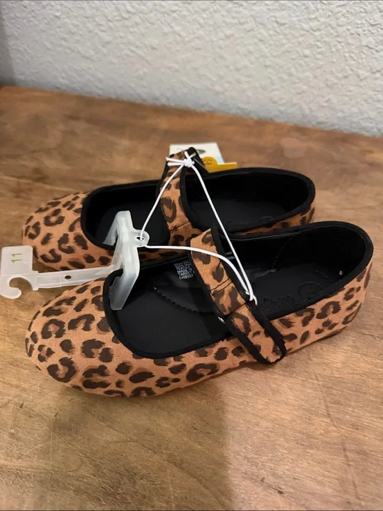 Cat & Jack Girls' Leopard Print Mary Jane Flats - Brown size 11 NWT