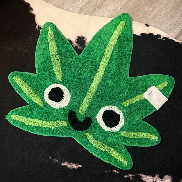 💚Green Leaf Bathroom Rug/Mat•NWT💚