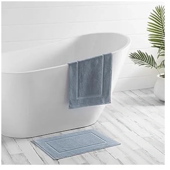 NWT Soft Welspun Basics 2-Piece Gray Bath Mat Set - Size: 20